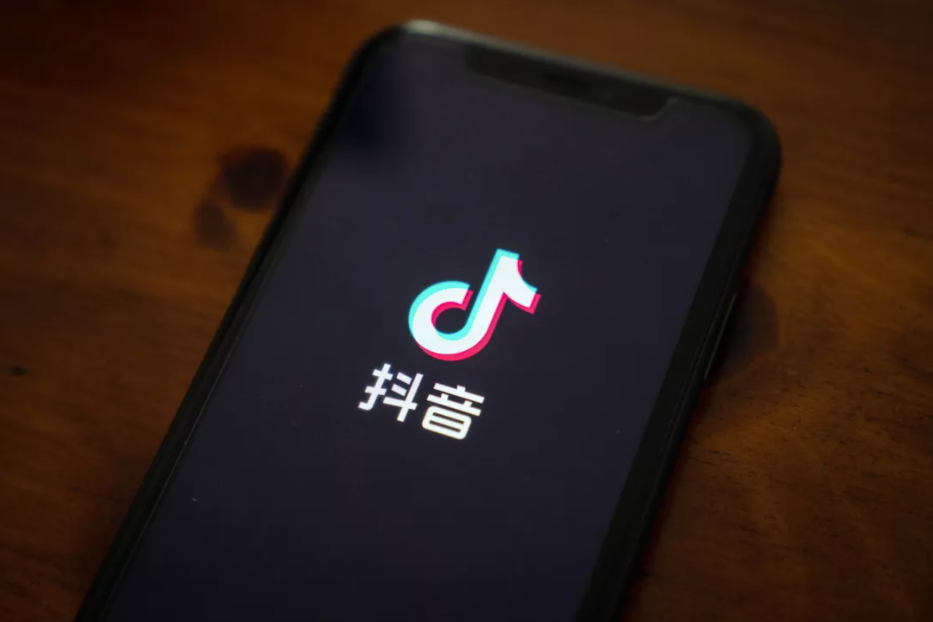 کودکان چینی تنها 40 دقیقه در روز می‌توانند از اپلیکیشن تیک تاک استفاده کنند