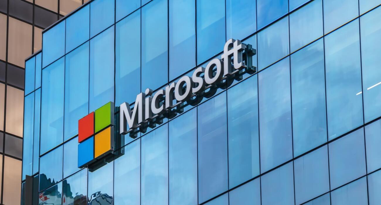 برسی دقیق تاریخچه مایکروسافت | داستان شرکت Microsoft
