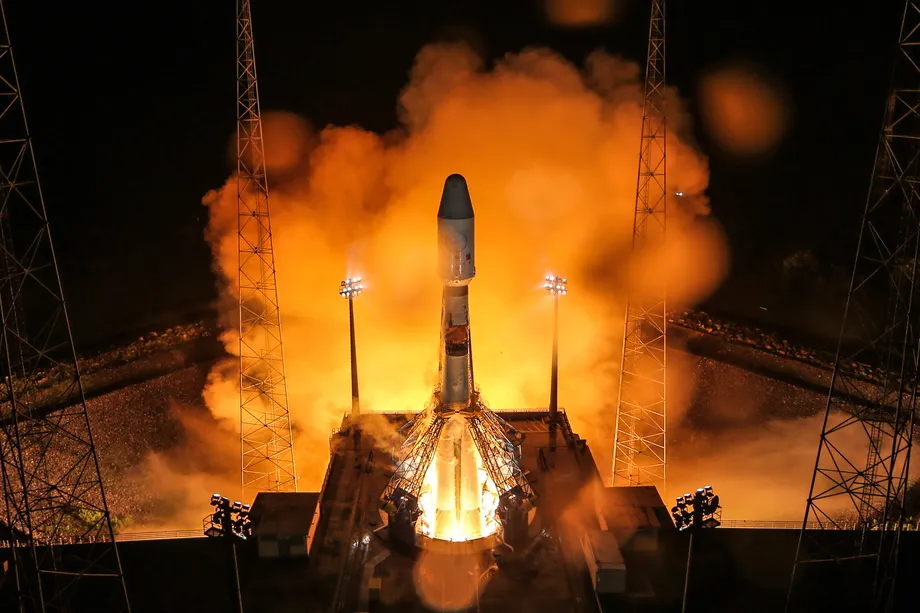 روسیه پرتاب موشک سایوز را به دلیل تحریم های اروپا به حالت تعلیق درآورد