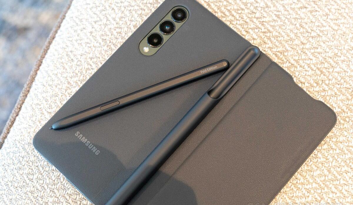 گوشی Galaxy Z Fold 4 احتمالا S Pen خود را خواهد داشت