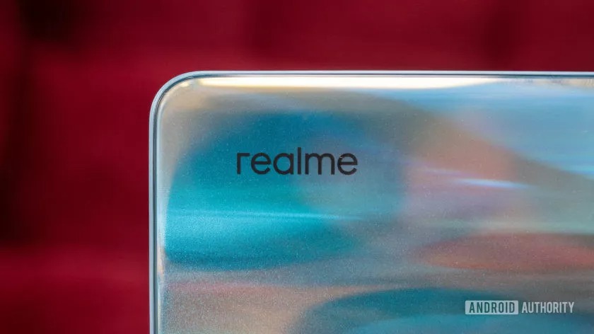 در رندرهای فاش شده گوشی Realme C30 با یک دوربین پشتی ظاهر می‌شود