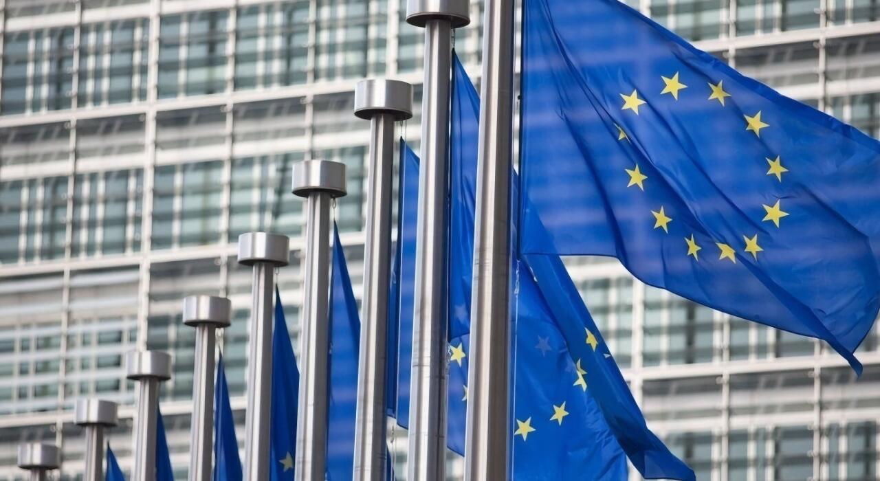 رئیس اتحادیه اروپا عنوان کرده که شرکت‌های بزرگ فناوری قوانین را نادیده می‌گیرند