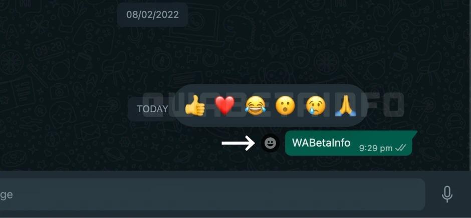 اسکرین‌شات منتشر شده توسط WABetaInfo در مورد قابلیت واکنش به پیام‌ها
