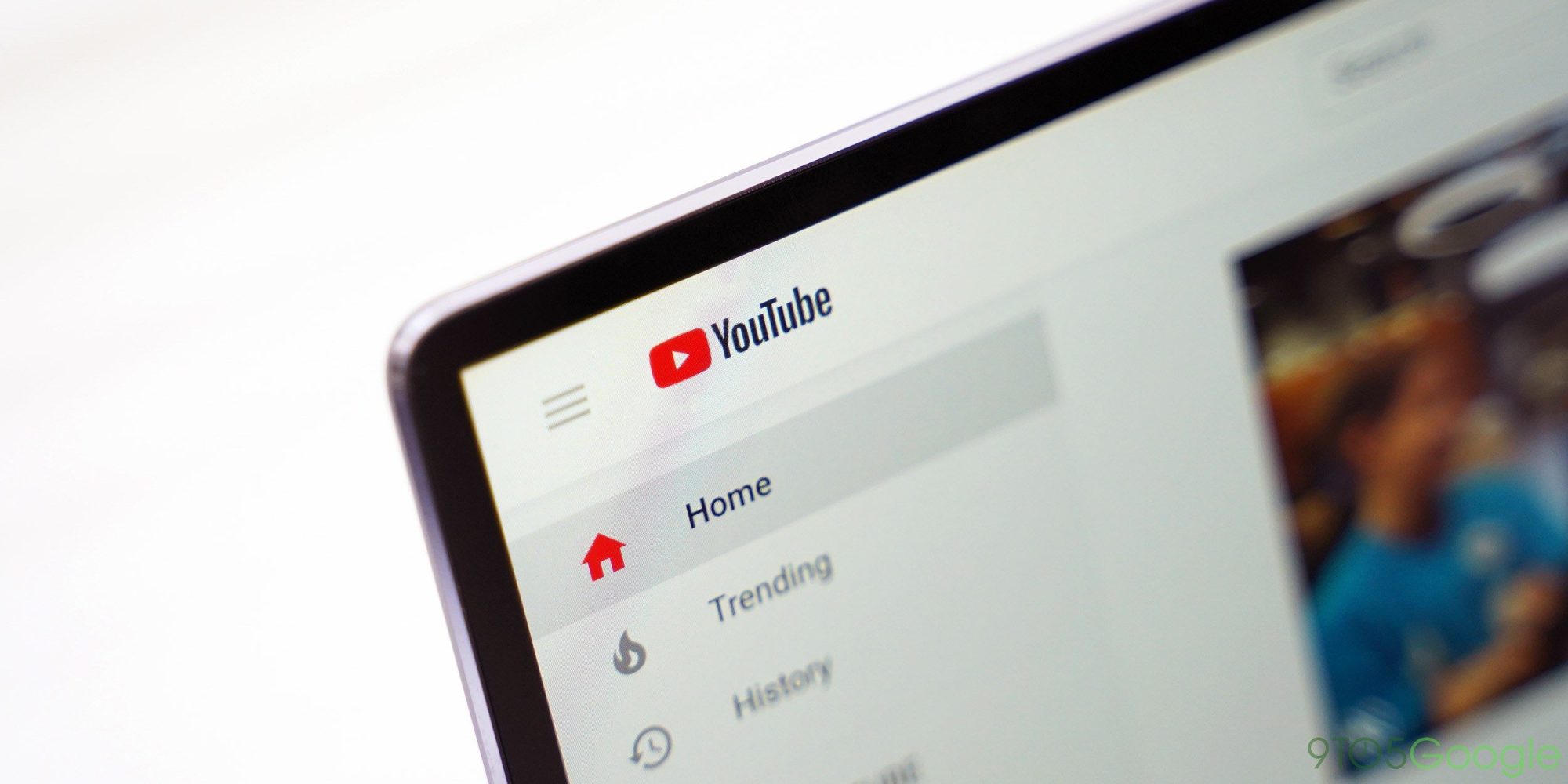 یوتیوب امکان نشان دادن واکنش در زمان مشخصی از ویدیو را آزمایش می‌کند