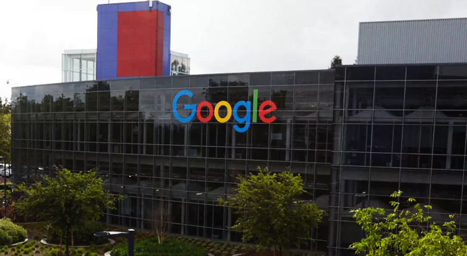 گوگل قصد دارد میلیاردها دلار برای دفاتر و مراکز داده‌ی جدید خود در ایالات متحده هزینه کند