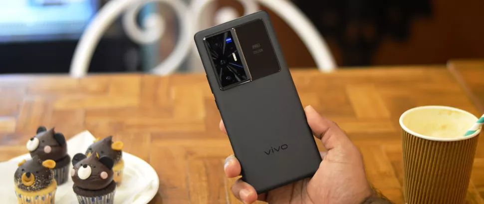 شایعه: گوشی ویوو X80 با تراشه دایمنسیتی 9000 و نمایشگر امولد به بازار عرضه خواهد شد