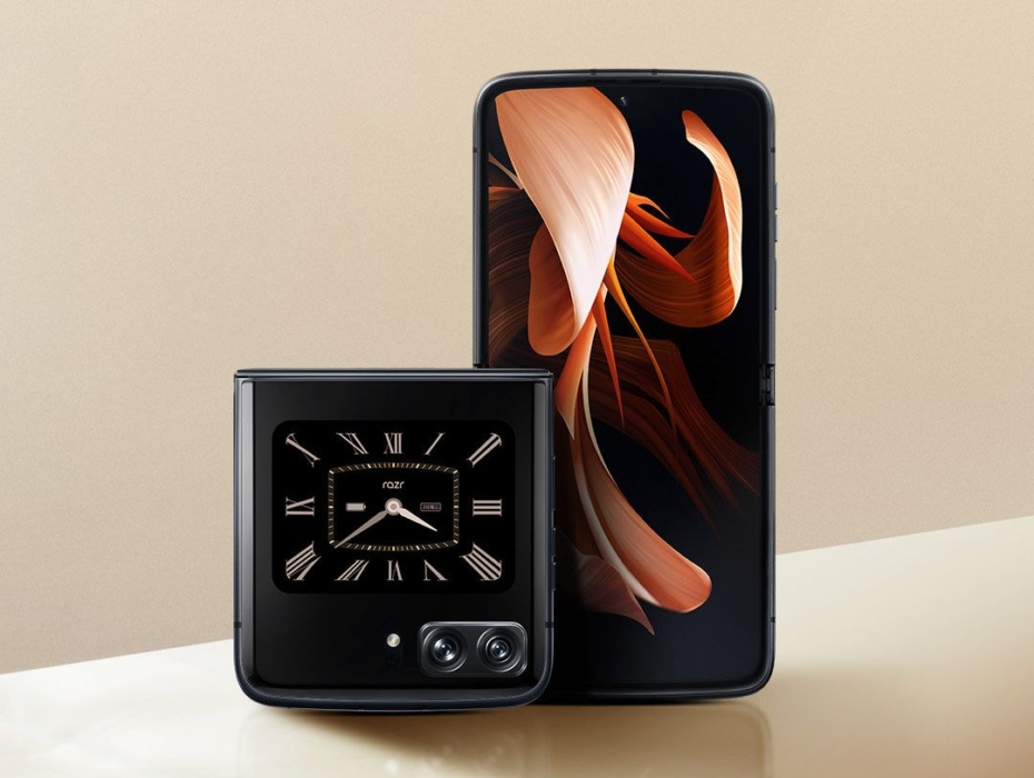 موتو ریزر 2022، اولین گوشی تاشو دنیا با نمایشگر 144 هرتزی معرفی شد