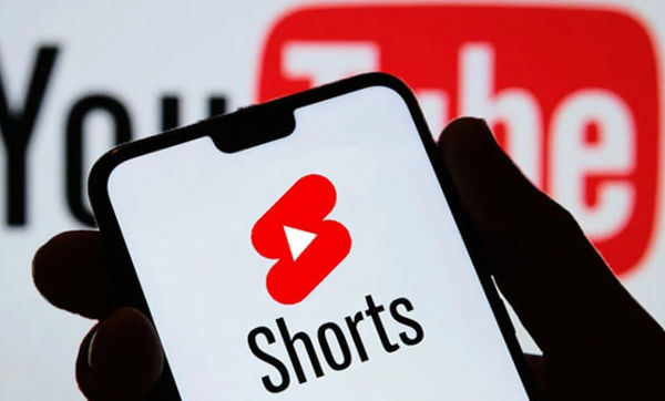 یوتیوب تبلیغات ویدیوهای Shorts را به صورت عمودی نشان می‌دهد