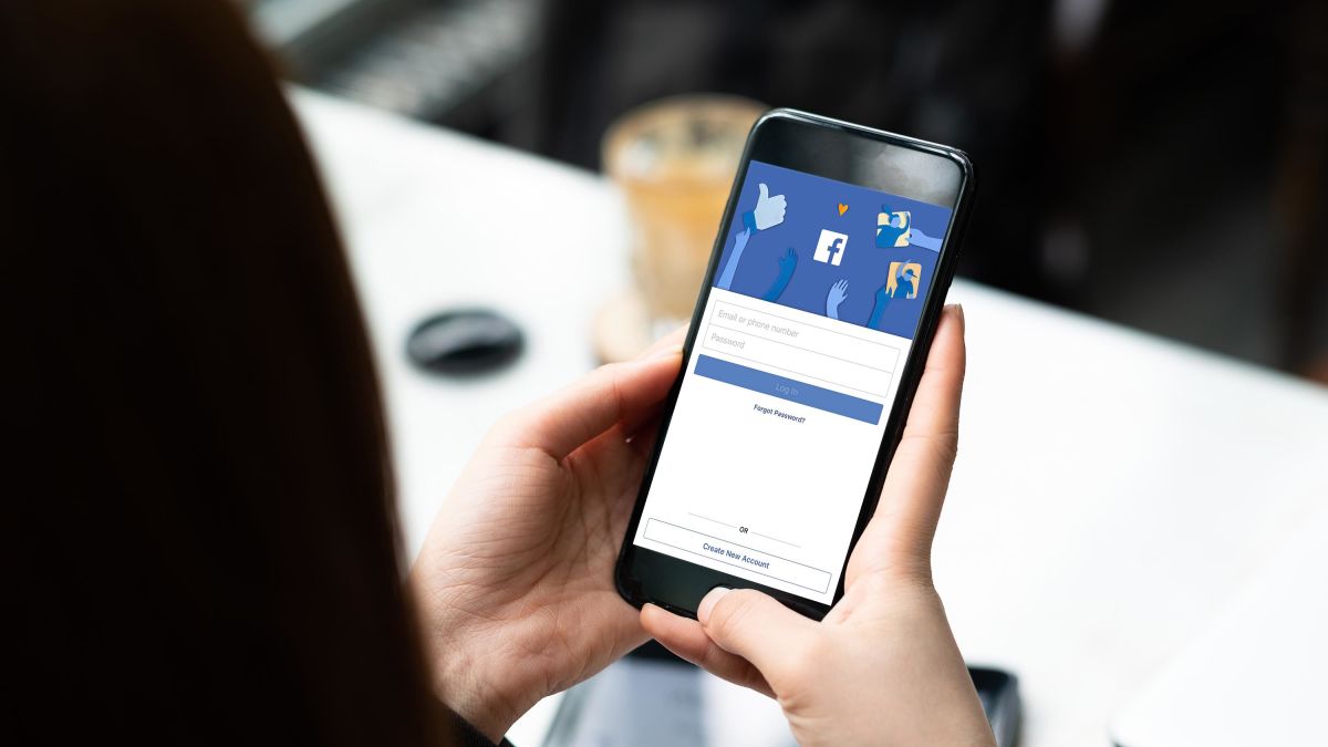 مطالعات مرکز تحقیقات Pew نشان می‌دهد نوجوانان امروزی فیسبوک را رها کرده‌اند